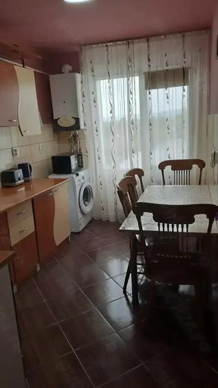 Apartament de vanzare 2 camere - 4