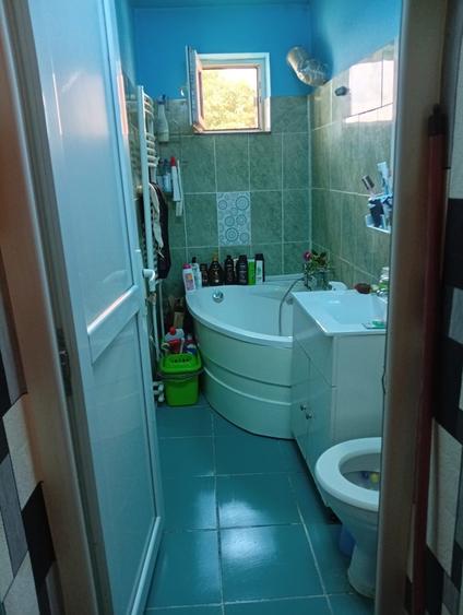 Apartament de vanzare - 4