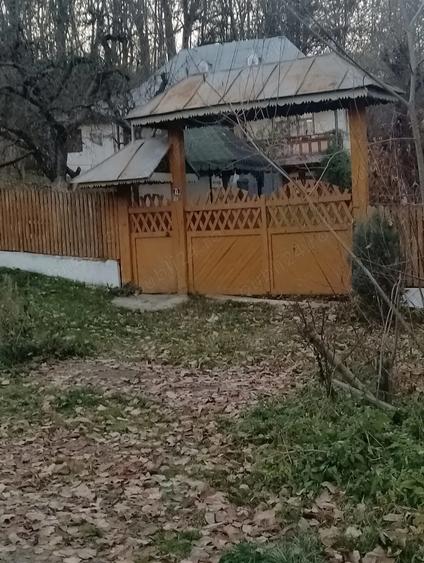 Casa de vanzare in comuna Tatarani - 1