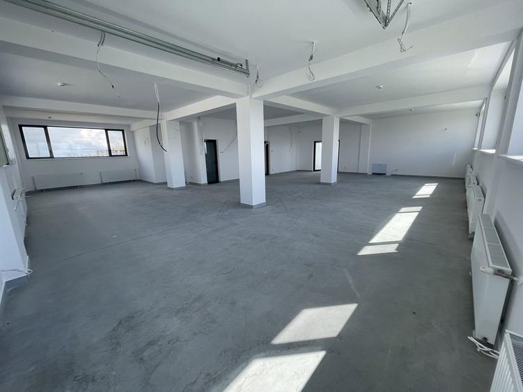 Spatiu comercial + birouri + productie - 4