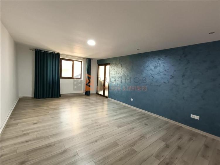 Casa tip parter zona Sapoca - 2