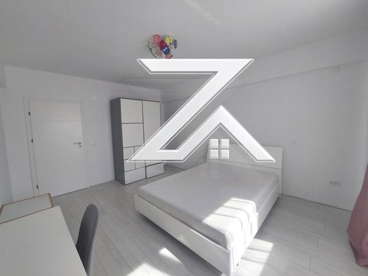 Apartament cu 3 camere decomandat, mobilat în Central