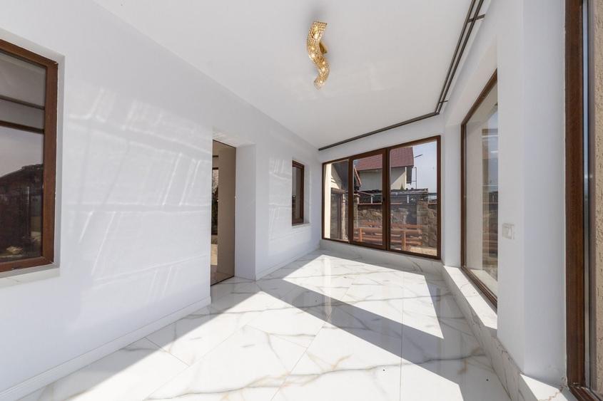 Casa 6 dormitoare+4 bai -1500 mp teren-Sacele - 37