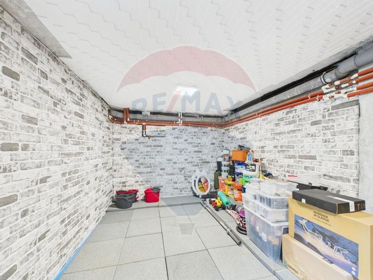 Casă / Vilă de vânzare complex Anl Hanri Coanda în zona Aviatiei - 27