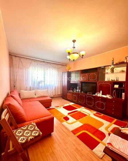 Apartament 2 camere - zona Dacia (TS-uri) Apartament 2 camere - zona Dacia (TS-uri)