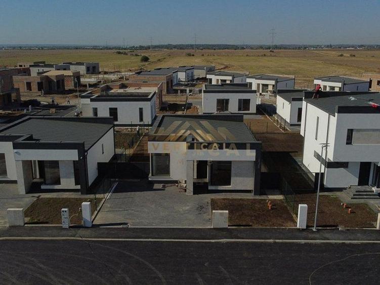 Casa 4 camere, cartier nou, Berceni - Vidra - 5