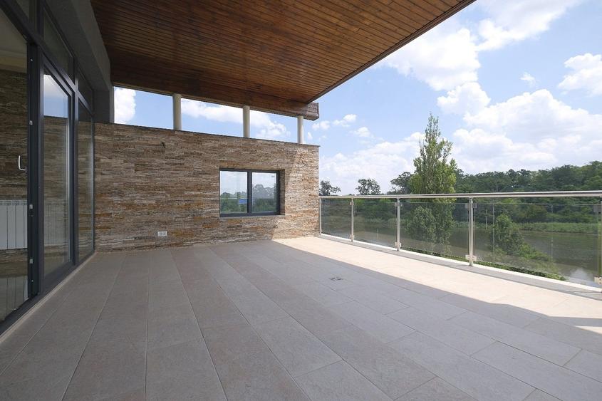 Vila spectaculoasa cu Piscina Incalzita | Malul Lacului Corbeanca | Teren 1000 m - 10