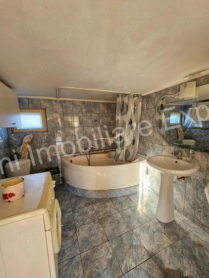 Casa + spa?iu comercial de vanzare in comuna Baicule?ti, sat Tutana, jude? Arge?. - 15