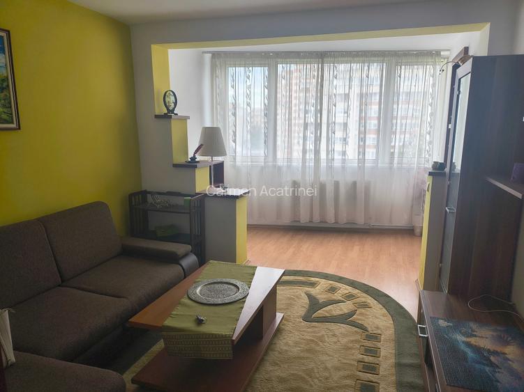 Apartament 3 camere mobilat si utiat zona Vlahuta