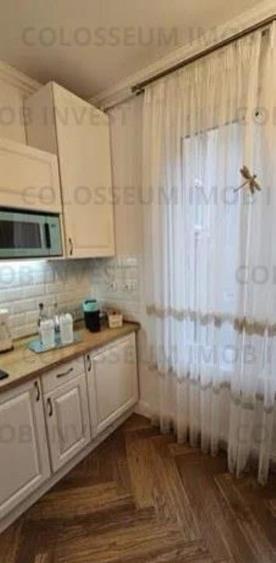 Apartament cu 2 camere, decomandat - zona Centru Istoric - 4