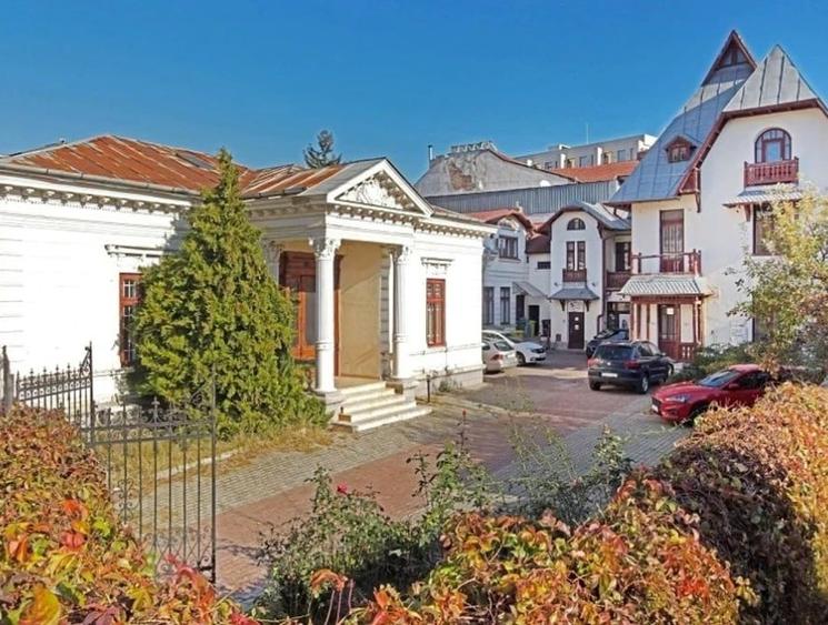 Vila cu arhitectura si teren 500mp - 2