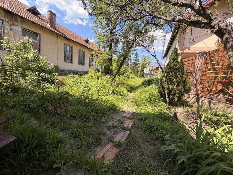 Casa de Vanzare si teren Jiblea Veche - 1