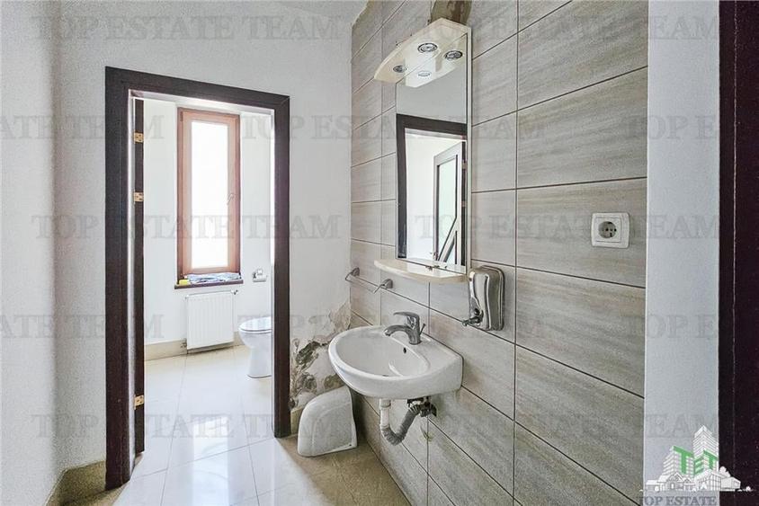 Cladire Targoviste de inchiriat, optim birouri, cabinete medicale - 11