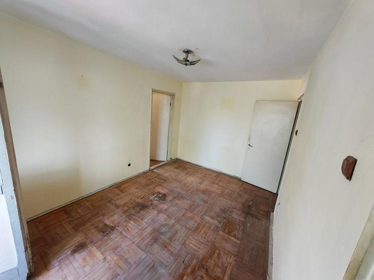 Apartament de vanzare 2 camere, 34mp etaj 1, Caracal cartier Libertati - 5