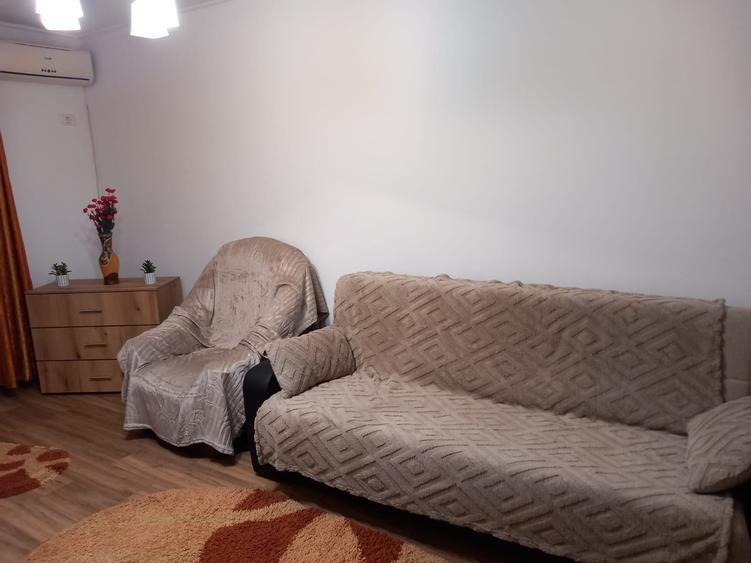 APARATORI PATRIEI OLTENITEI strada Anton Bacalbasa - 12