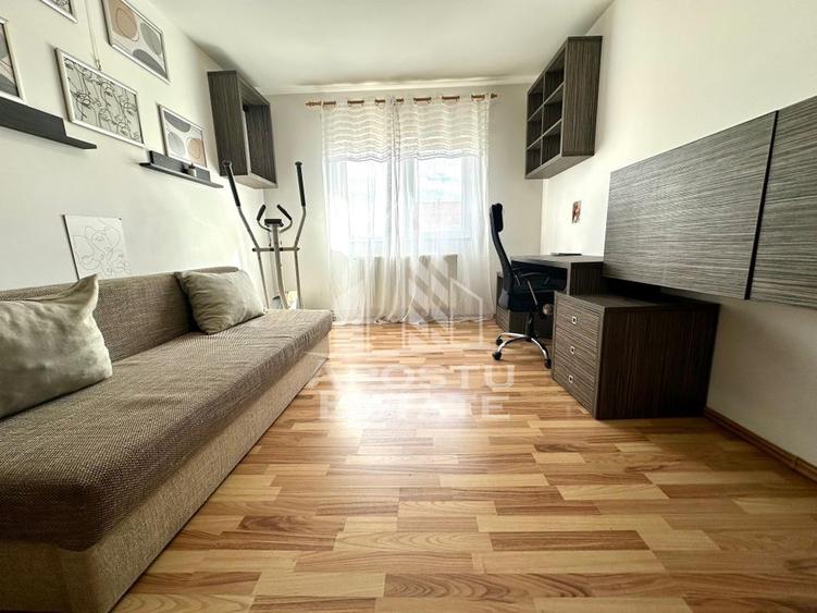 Apartament cu 3 camere, centrala proprie,  zona Soarelui - 2