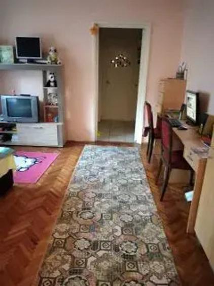 Vind apartament 2 camere - 4
