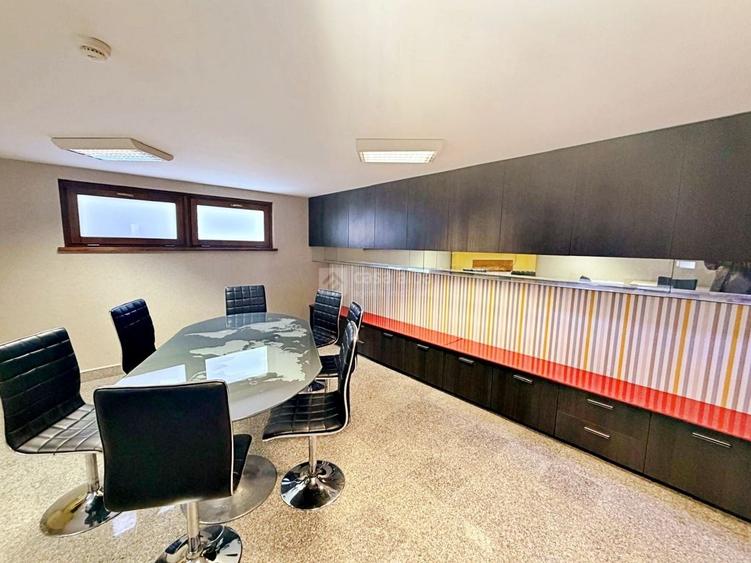 Ultracentral - spatiu de birouri amenajat, mobilat, loc parcare - 2