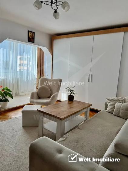 Apartament cu 3 camere, 2 bai, zona Titulescu Apartament cu 3 camere, 2 bai, zona Titulescu