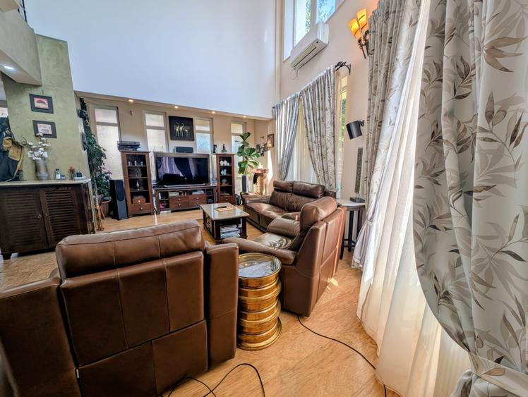 Vila superba 2003,P+E+M,300mpu,6 cam,teren 400mp,colt,renovata,tip mediteranean - 6