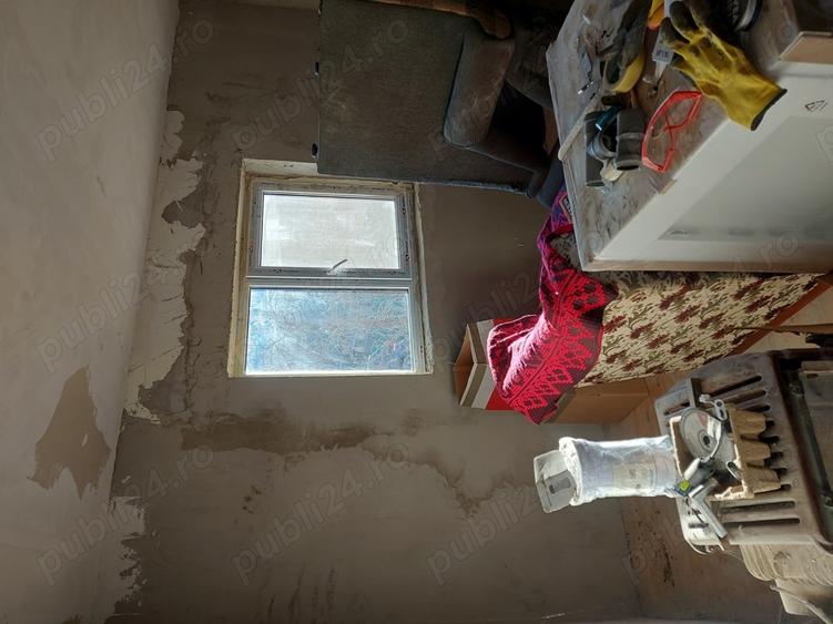 Vand casa la tara - 4