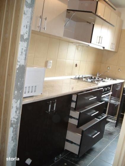 Apartament cu 3 camere în Canta