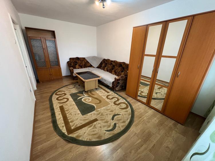 Închiriez apartament 2 camere decomandat – zona Mihai Viteazul - 4
