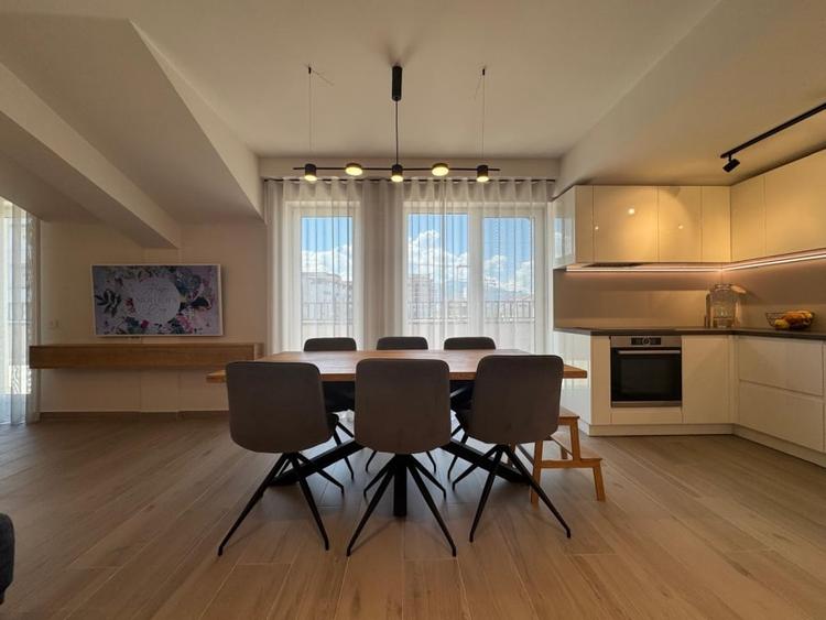 Penthouse de exceptie, vedere Tampa, acces exclusivist cu liftul pana in apart!! - 2