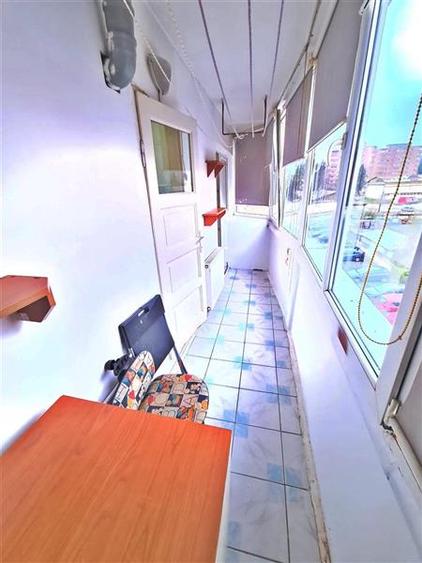 Apartament 3 camere decomandat, etaj intermediar Astra-Carpatilor - 8