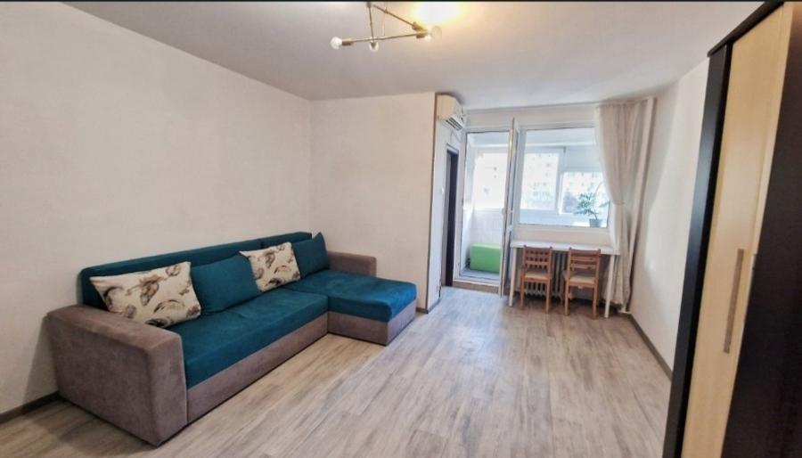 Mega Mall Chisinau - 8