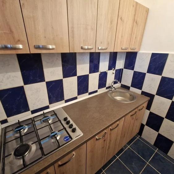 Garsoniera, decomandata, zona Nicolina - 1