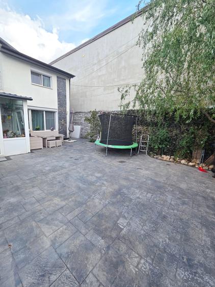 Voluntari, Andronache, vila P+1+M renovata, curte amenajata - 28