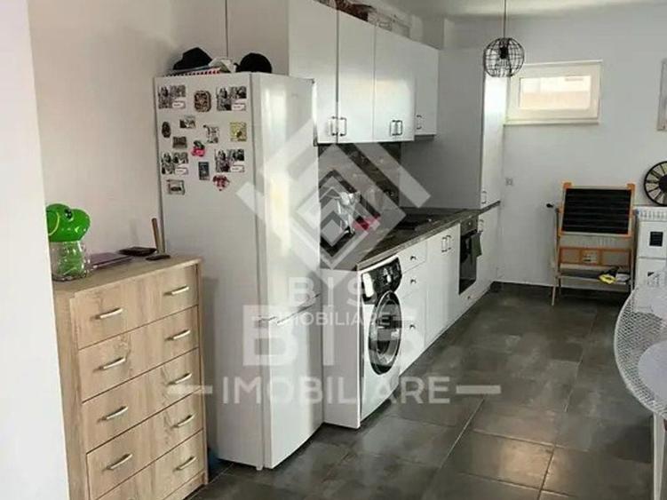 Apartament de vanzare 3 camere - zona ISU - 8