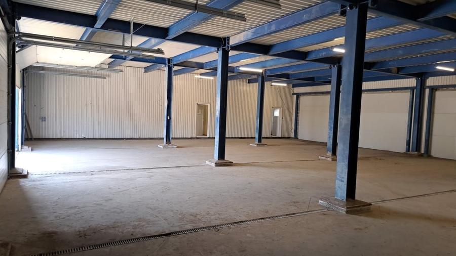 Hala de inchiriat 400mp,  Luna de Sus - 2