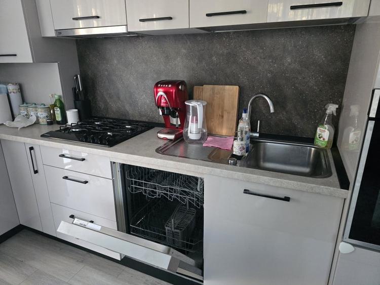 Apartament 3 camere etaj 1 bloc nou, loc parcare Pacurari-Kaufland - 5