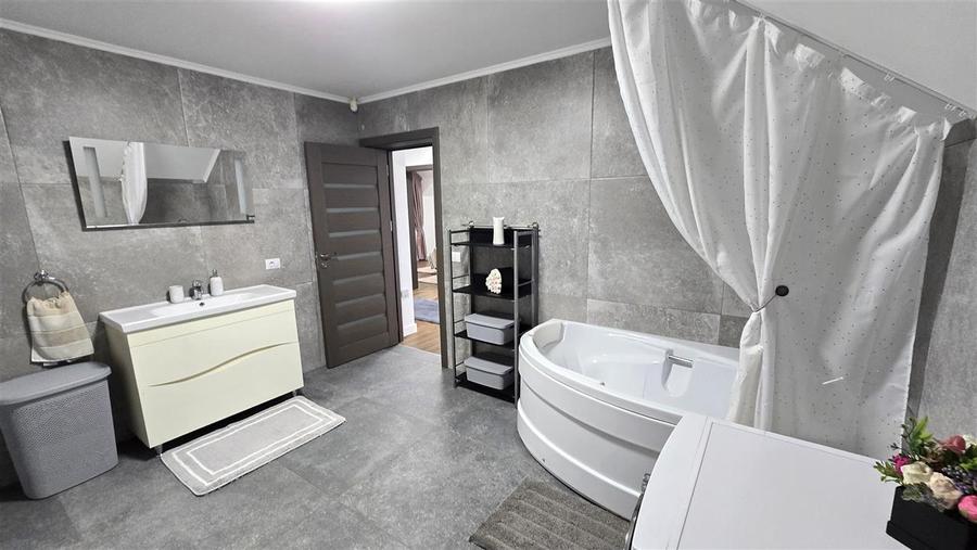 Casa de Vanzare Suceava Mitocu Dragomirnei 0727817187 - 1