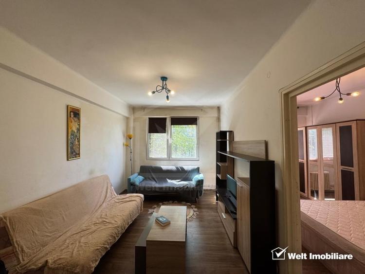 Apartament 2 camere, etaj 3/5, str. Horea - 1
