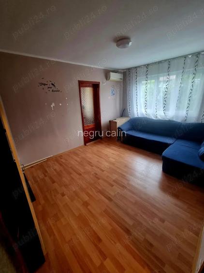 Dau in chirie apartament cu 2 camere