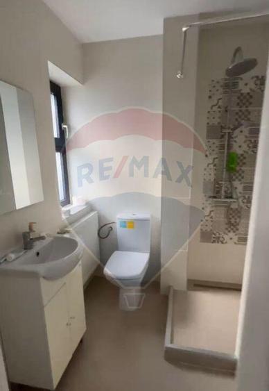 Apartament cu 3 camere de inchiriat in zona Calea Sever... - 4