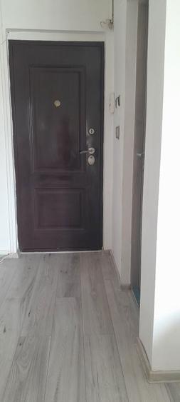 Inchiriez garsoniera - 1