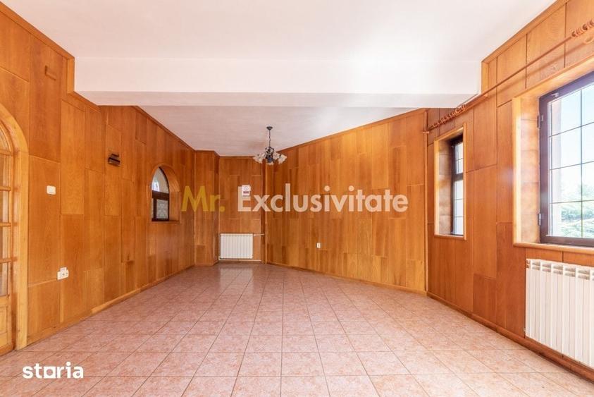 Casă cu 9 camere cu Teren 1500 Mp în Bascov