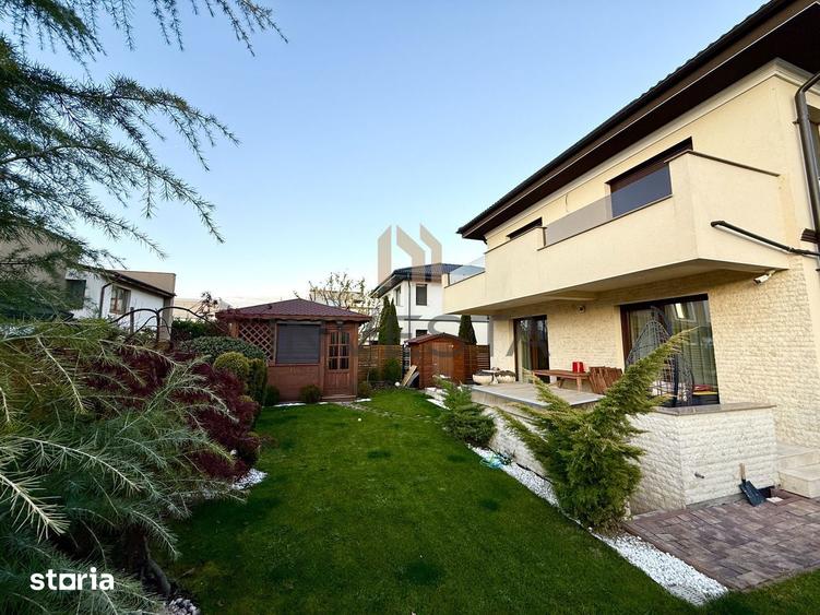 Casă cu 4 camere cu Canalizare în Borhanci