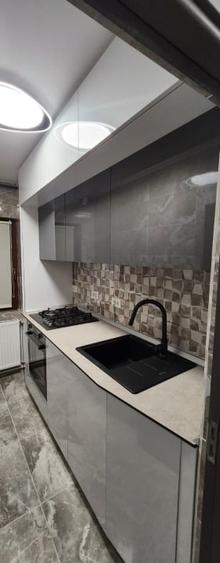 Apartament cu 2 camere semidecomandat, mobilat în Tomis Nord