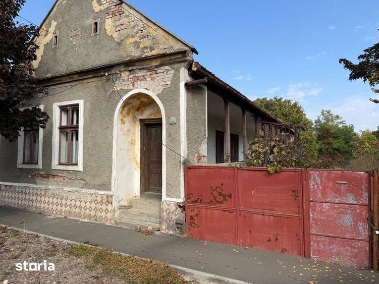 proprietate cu teren cu mare potential ! - 1