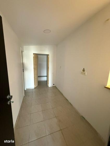 Inchiriez spatiu comercial Prelungirea Ghencea, langa Latin/Dimri - 4
