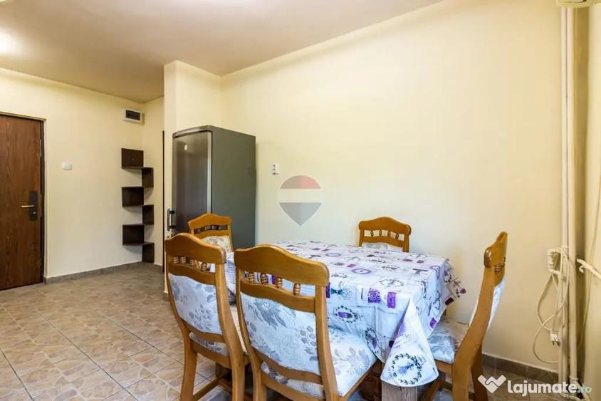 Apartament 3 camere mobilat ,strada Novaci in zona 13 Se... - 4