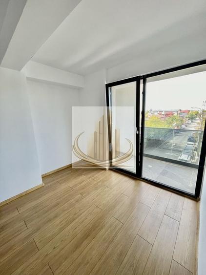 Apartament cu 2 camere decomandat în Apărătorii Patriei