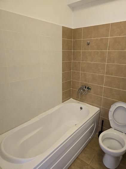 Apartament cu 2 camere decomandat în Herăstrău