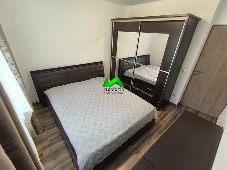Apartament cu 4 camere decomandat, mobilat în Vasile Aaron