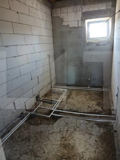Casă individuală cu 5 camere cu Teren 450 Mp în Balș